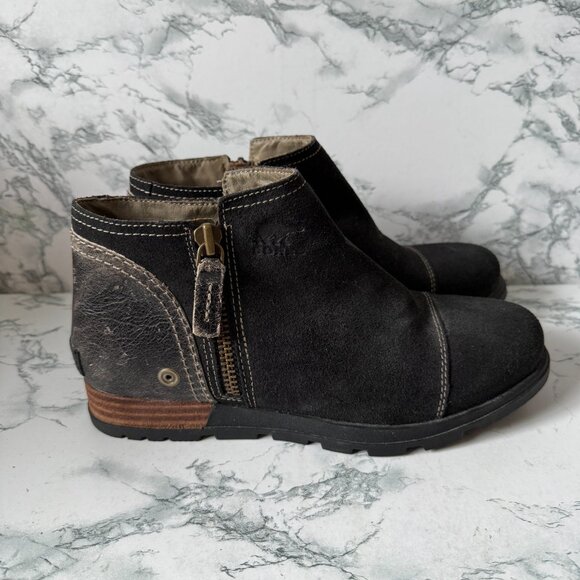 Sorel Women 7 Major Low Boot Ankle Black Nubuck Leather Bootie Everyday Casual - Picture 1 of 8